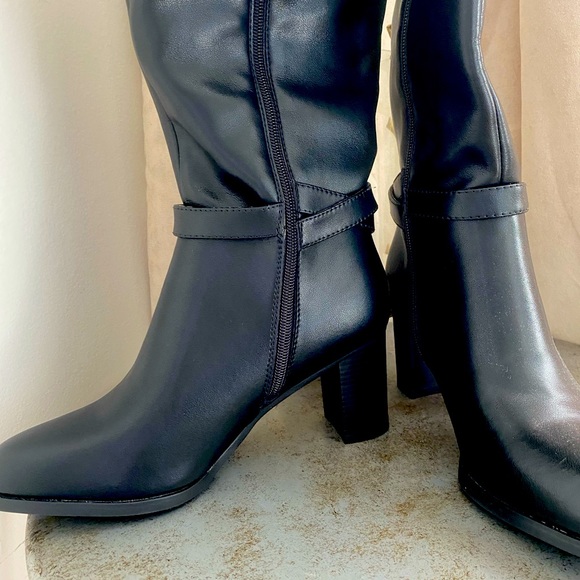Black genuine leather boots - Picture 3 of 7